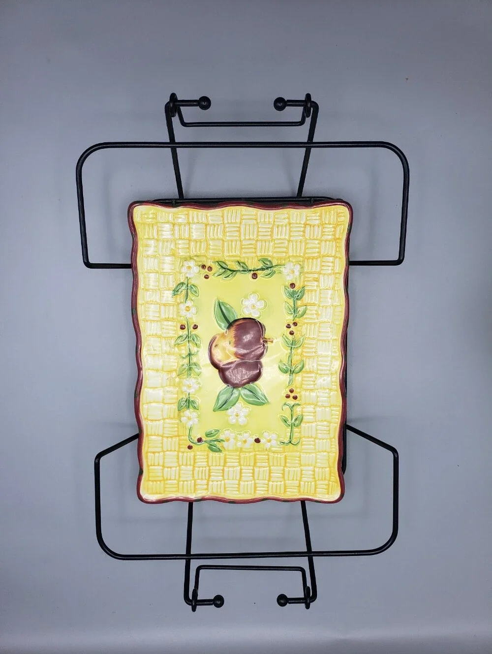 Temptations Serving Trivet w/ Cradle - Fresh Crop Apples Motif Cottagecore